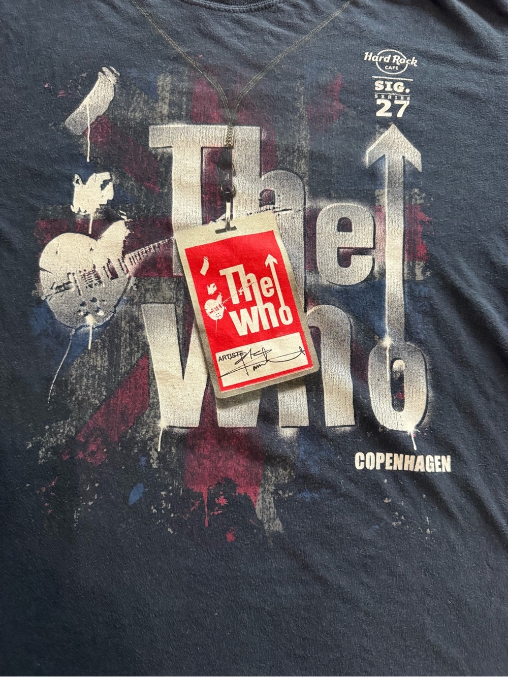 Hard Rock Cafe Copenhagen "The Who" Sig Series Tee L - Picture 2 of 8